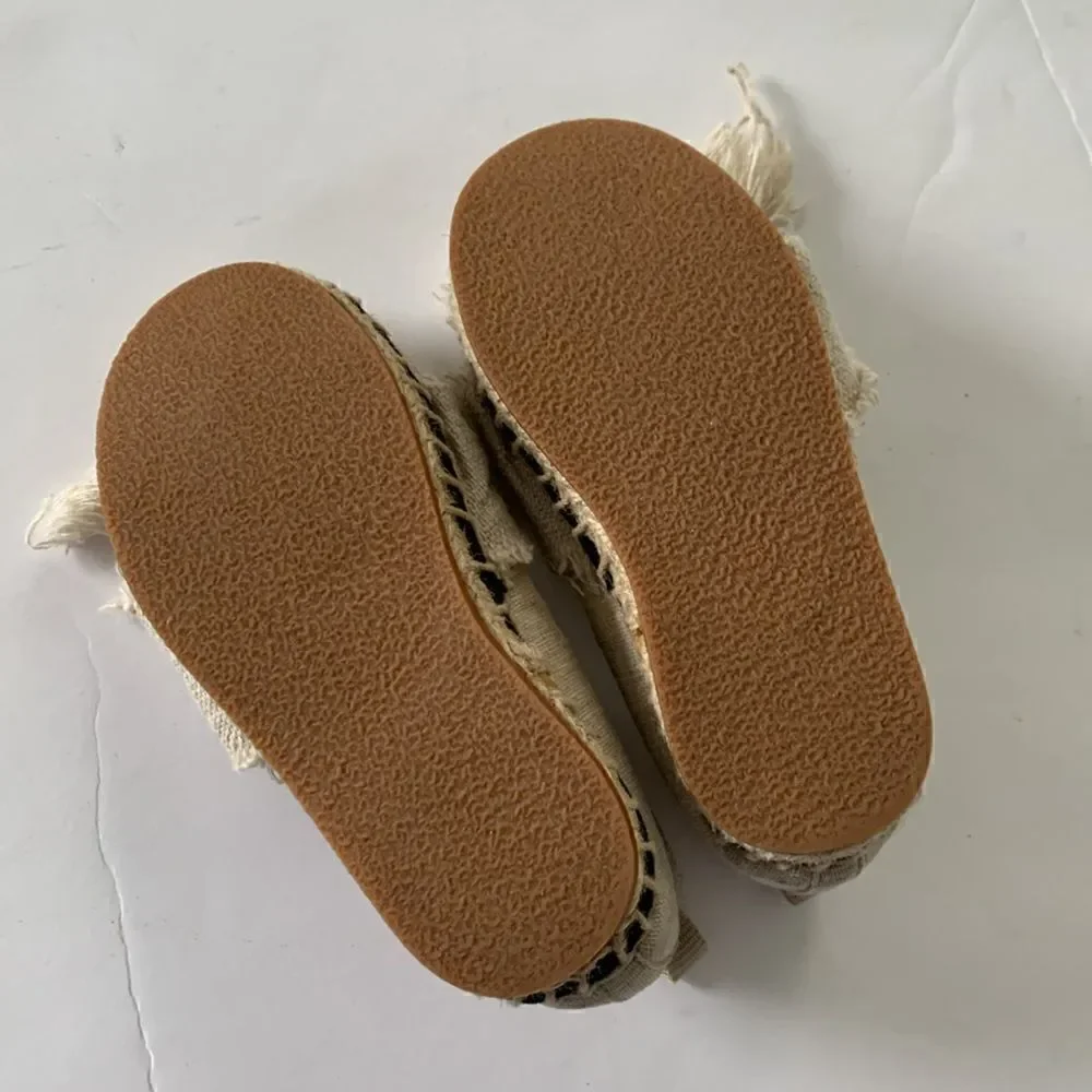Zara Kids Cream/Tan Frayed Bow Espadrilles